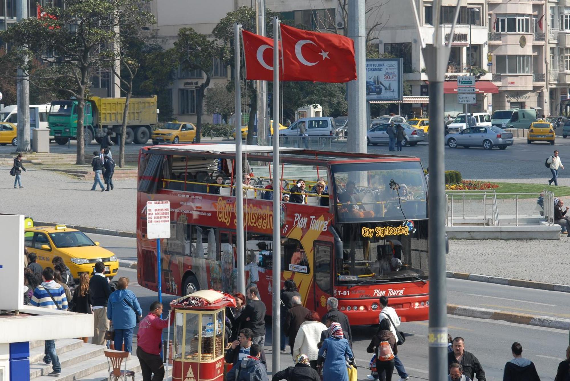 Cheya Taksim Bnb Gumussuyu Istanbul City Center Comfort Residence Eksteriør bilde